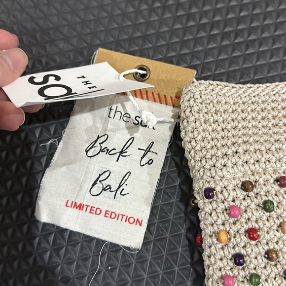 The SAK Limited Edition Back to Bali Convertible Crossbody - Picture 3 of 6